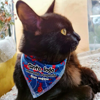 Bandana para 'pet' "Sinto, logo mereço respeito"