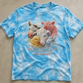 Camiseta/ Baby look "animais de nuvens" Tie Dye